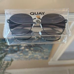 Brand new Quay sunglasses